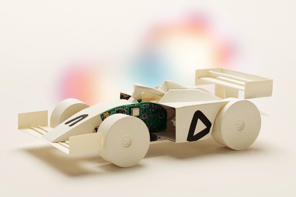 AWS DeepRacer Now Supports Custom Operating Systems